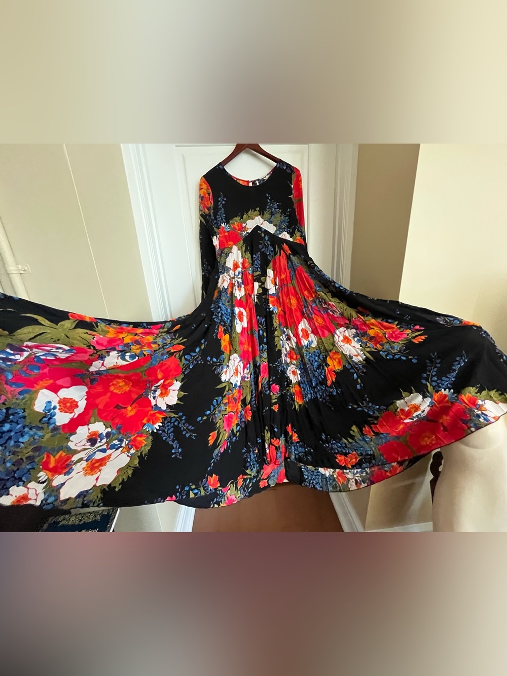 Free People First Kiss Maxi Dress - Picture 4 of 10